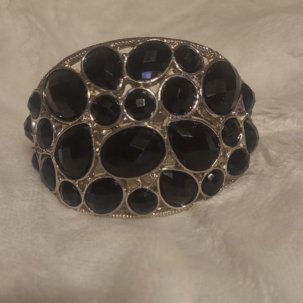 Whimsical Black Gem and Intricate Silver Costume Clamp Bracelet
